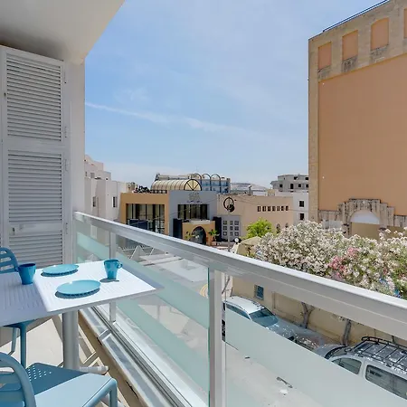 Appartement Luxury 2 Bedroom By The Sea